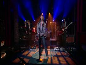 Alanis Morissette Underneath (Late Show with David Letterman, Live 2008) (HD)